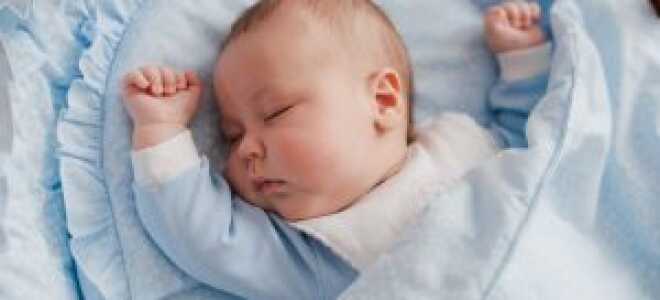 Постельное белье для новорожденных в кроватку: советы по выбору, материалы, размеры