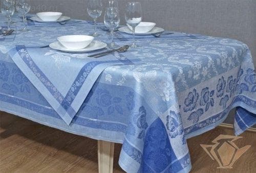 праздничные скатерти на стол из льна